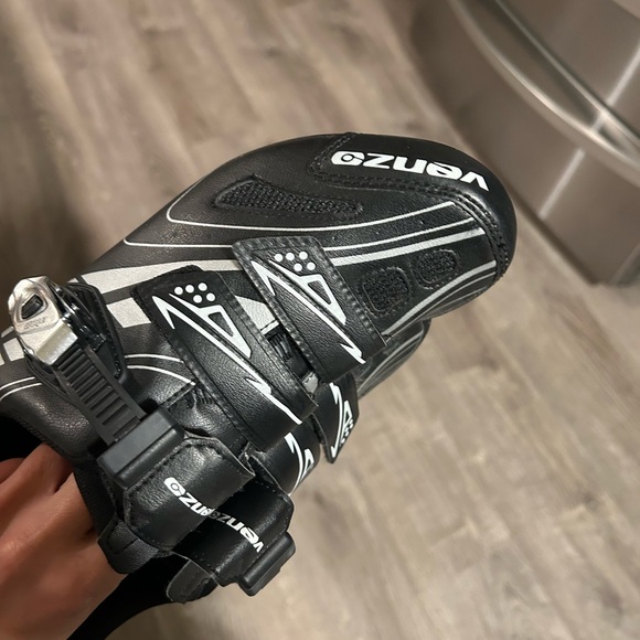 Venzo peloton compatible cleats - Picture 8 of 10